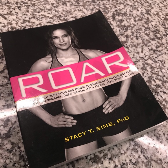 ROAR: How to match your food and fitness to your unique female…..Like New! - Picture 1 of 2